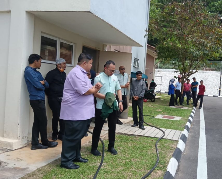 锡米山政府诊所储物室火患 及时扑灭 没影响运作