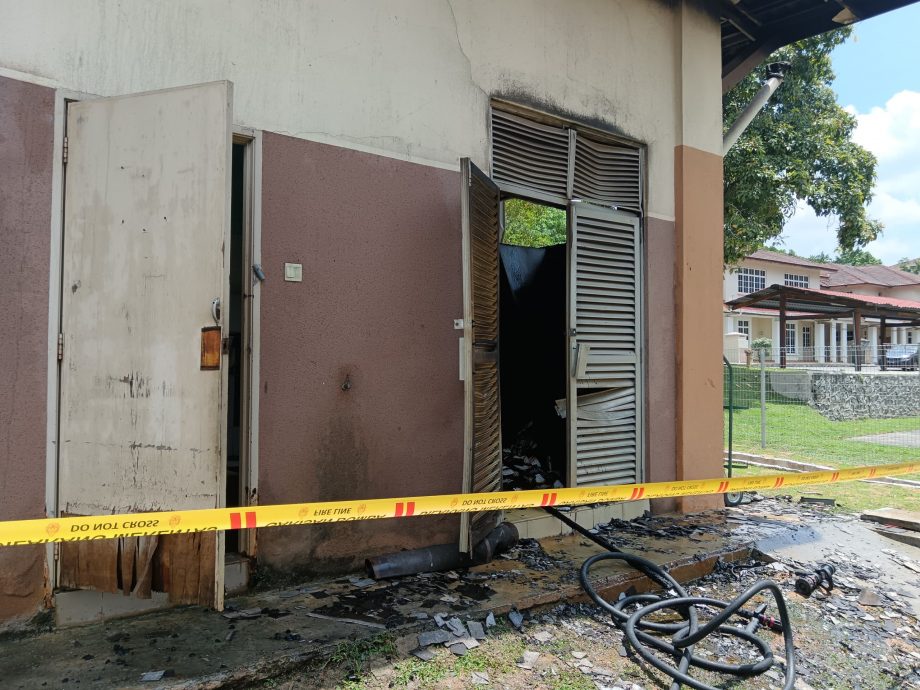 锡米山政府诊所储物室火患 及时扑灭 没影响运作