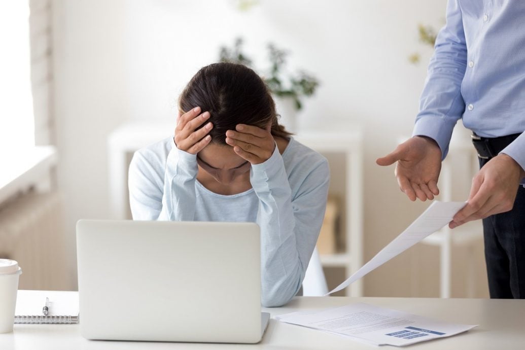 限制午休时间强迫休假工作! 无良上司打造有毒职场挨批