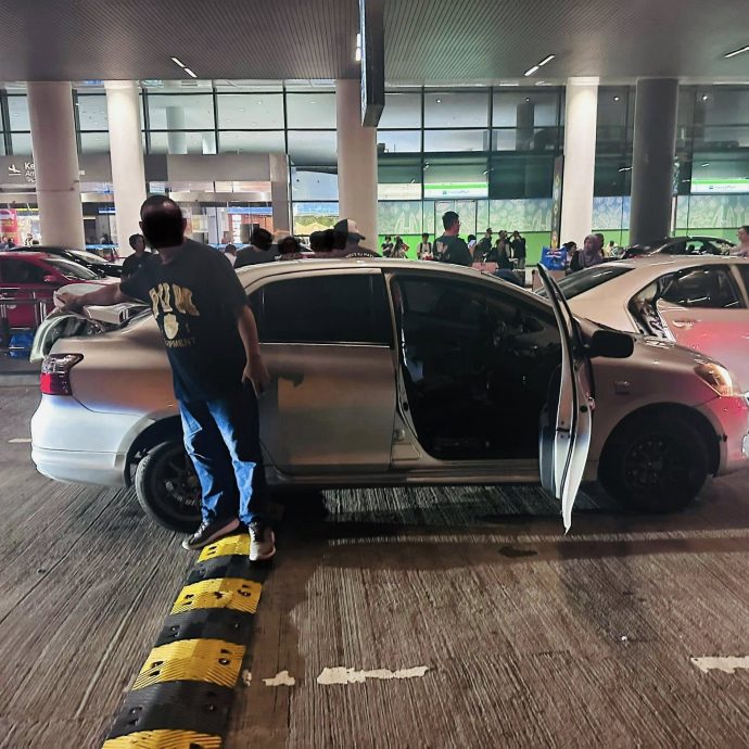 霸王车司机机场揽客收RM120车资　遭雪州陆交局当场逮捕