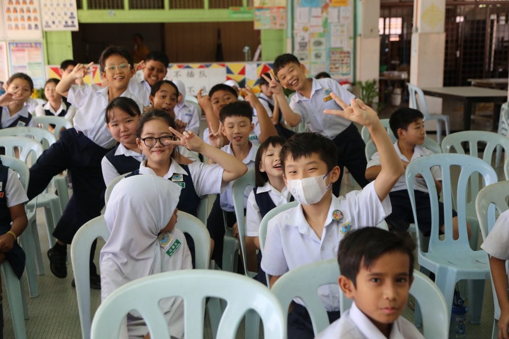 霹/第四版头/学生阅报计划