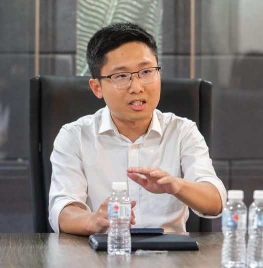 霹：封面主文∕边界攻顶标牌黏贴纸破坏 金马仑县会限涉及者1个月内自首