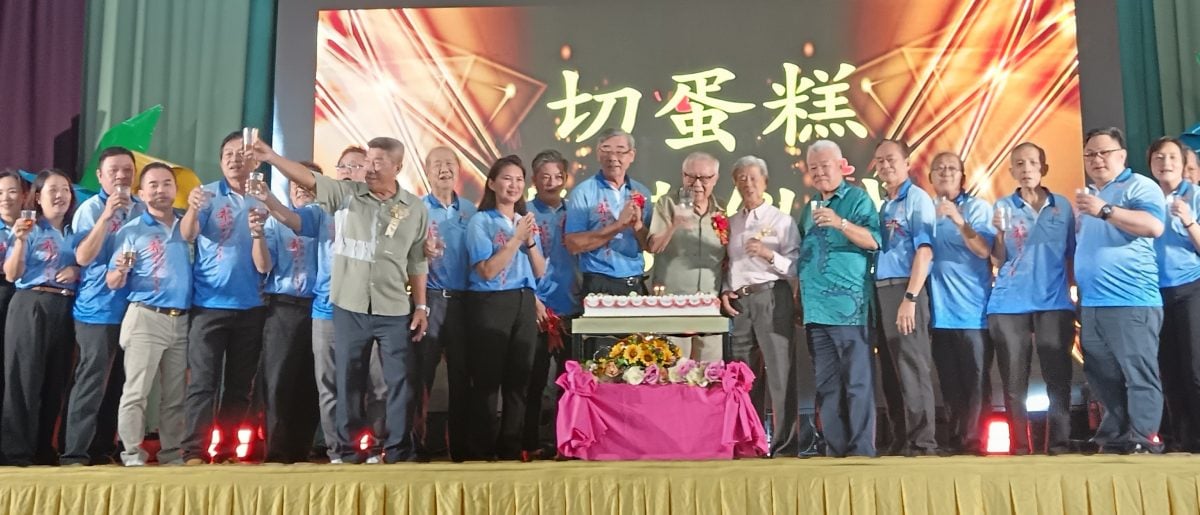霹:版头∕冷甲华侨小学91周年校庆千人宴