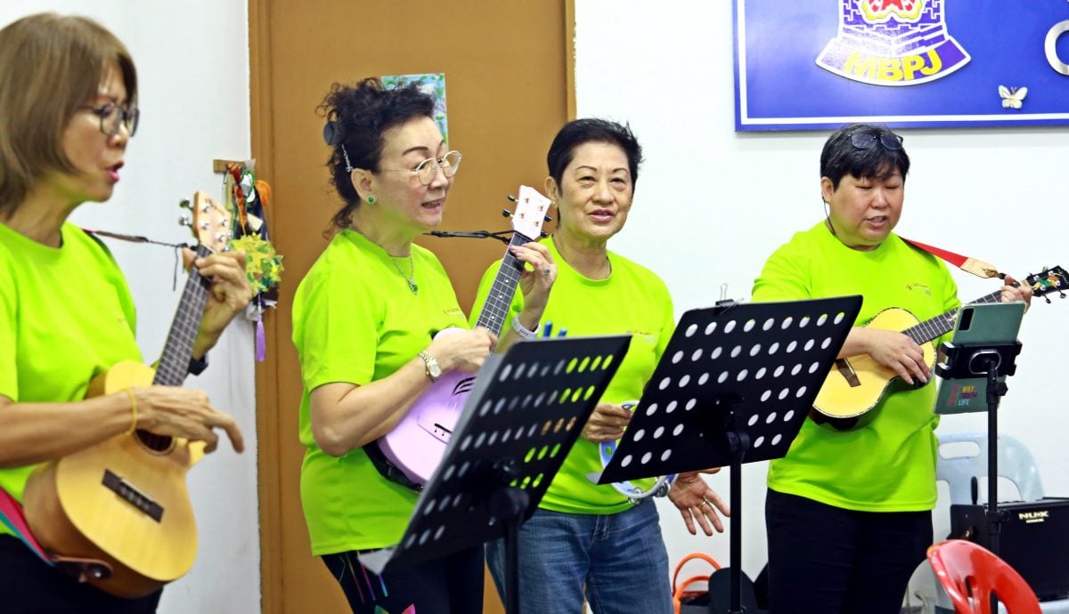 预编23/10见报:乐活频道/黄金岁月乐龄活动/14图