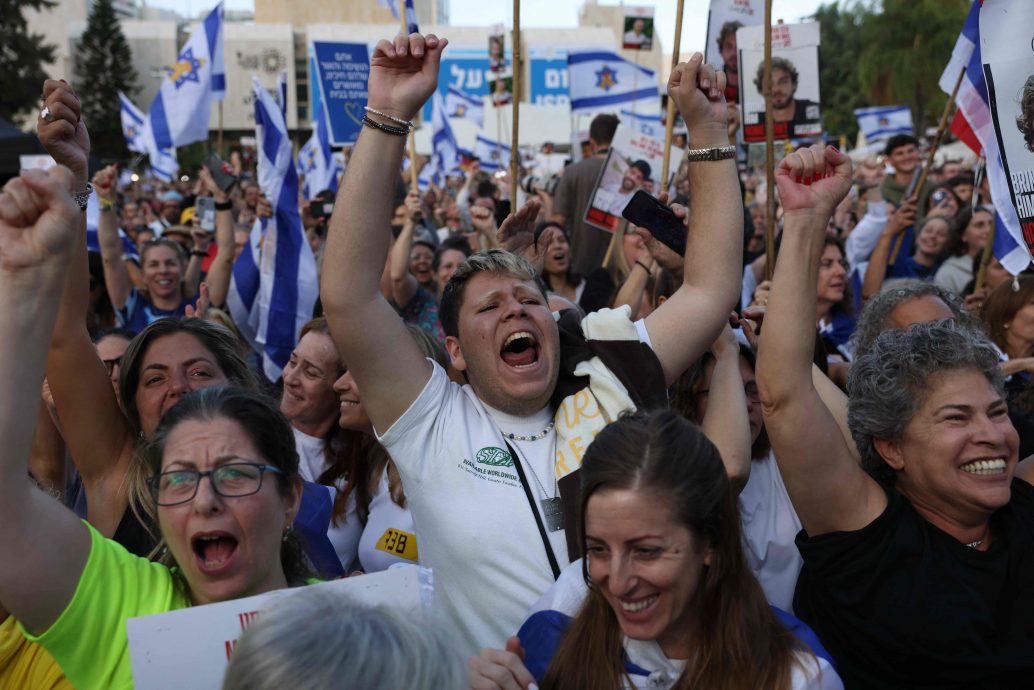 首批7名以色列人质从加沙北部获释 由红十字会转交以军