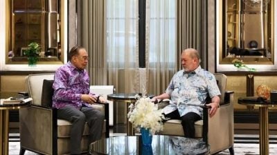 首相觐见元首禀报东盟峰会成果