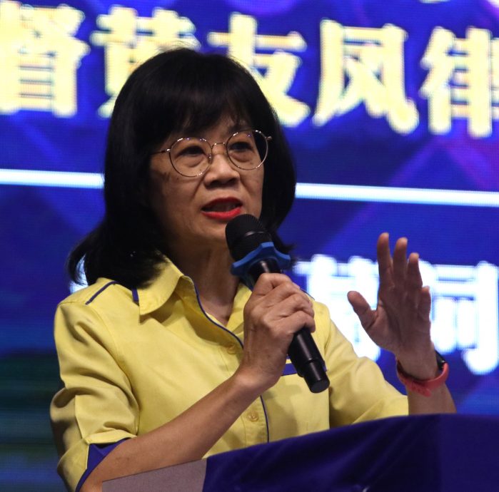 黄友凤:设“人才库”,让更多女性在适岗发光发热