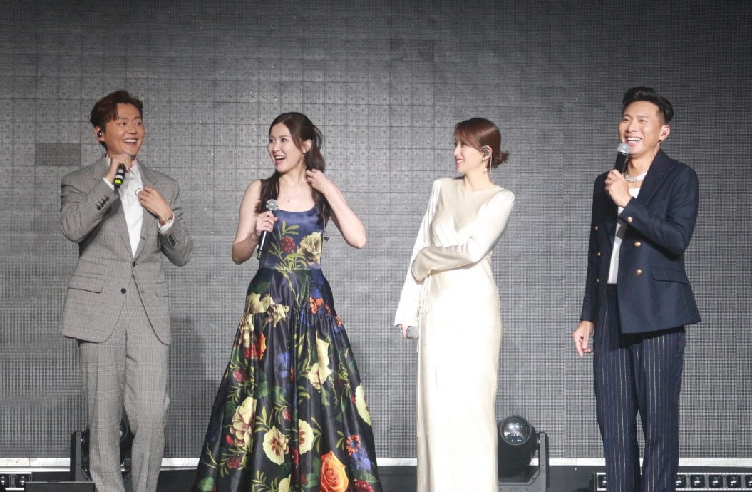 (2/2TVB)港艺人星光熠熠齐聚亚庇 慈善晚宴演出