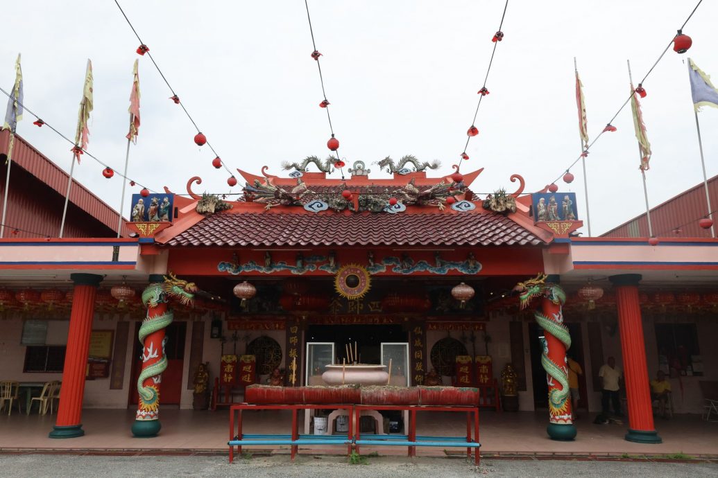 （3/10见报）大都会/半岛心旅行—乌冷县新村游