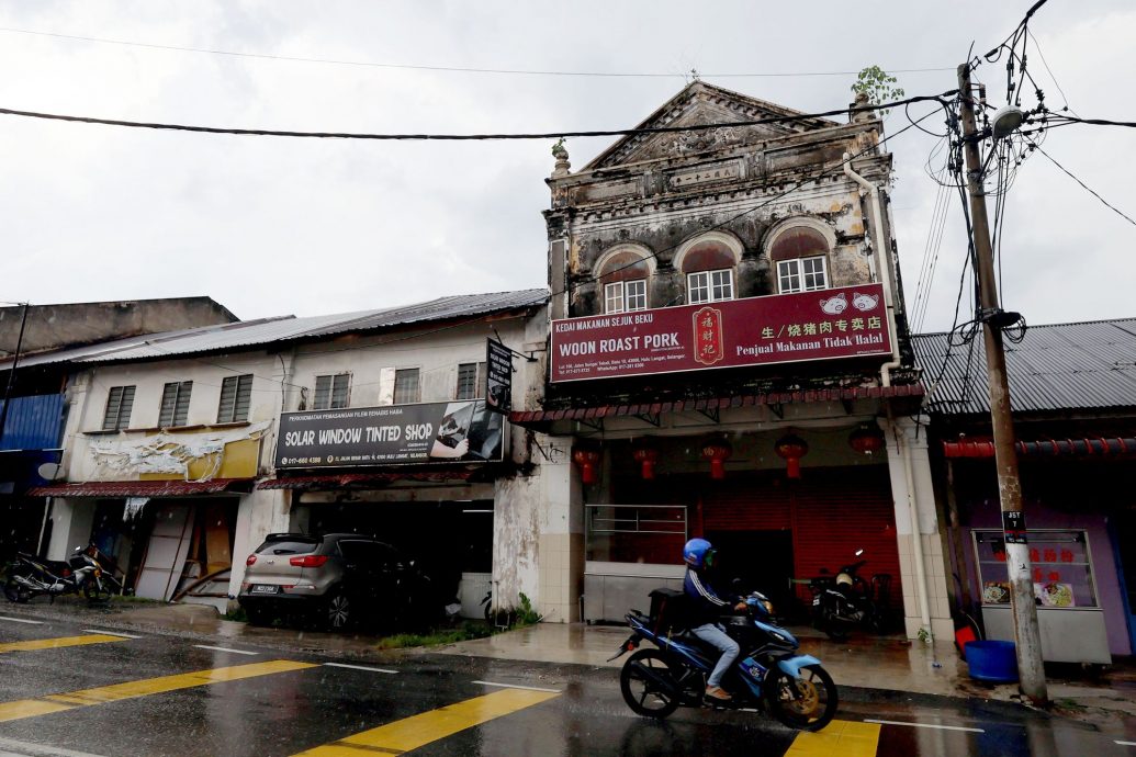 （3/10见报）大都会/半岛心旅行—乌冷县新村游