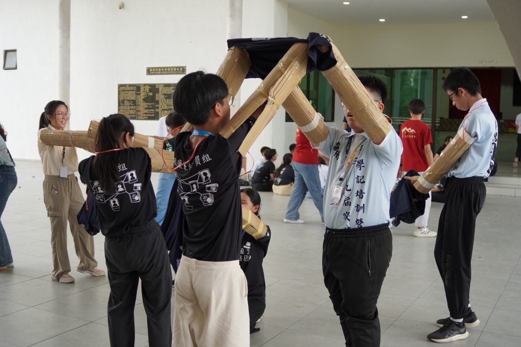 (8/10见报)大都会/学海学记专题,七区共用。必下。