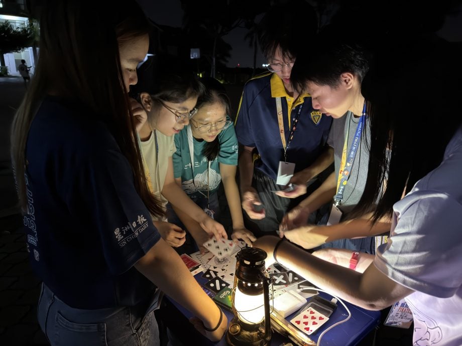 (8/10见报)大都会/学海学记专题,七区共用。必下。