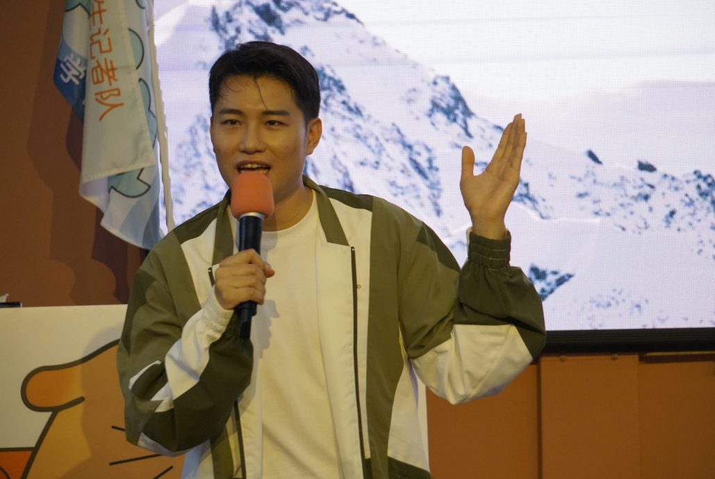 (8/10见报)大都会/学海学记专题,七区共用。必下。