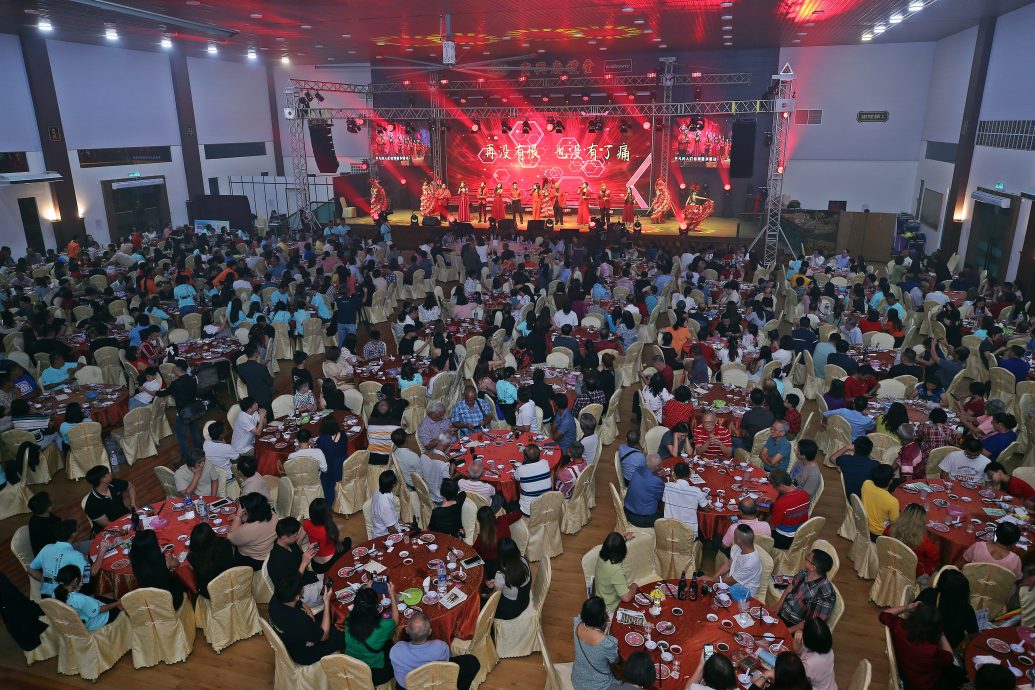 （全国版）“ECONSAVE星洲华教义演”首站，为育民华小筹获78万令吉。