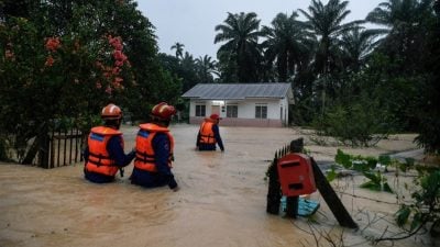 霹吉槟水灾恶化   5806灾民安置疏散中心