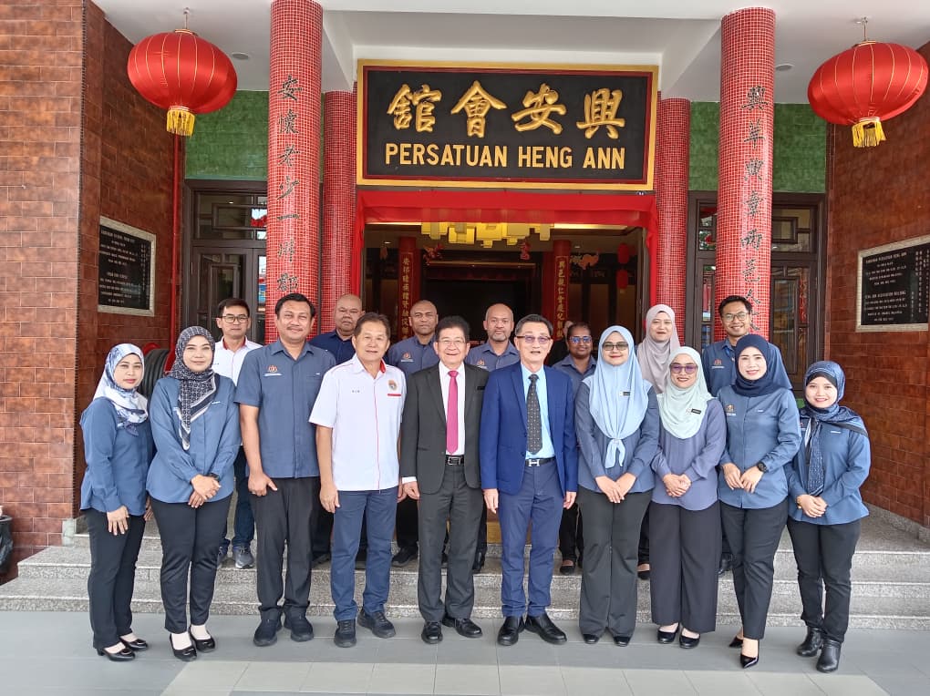 （古城封面副文）兴安会馆双十结婚