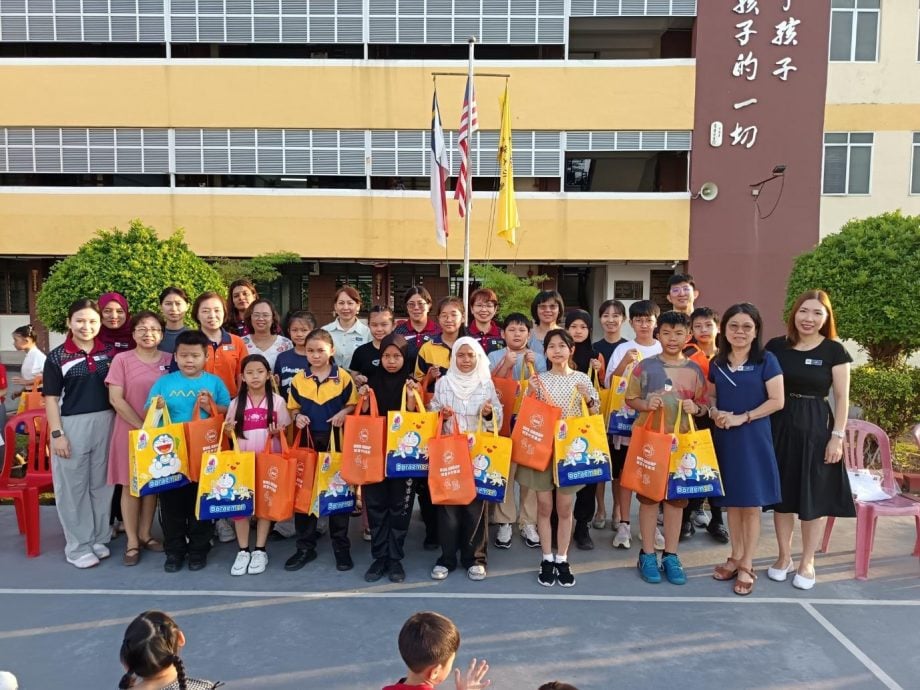 (古城版)峇章华小儿童节