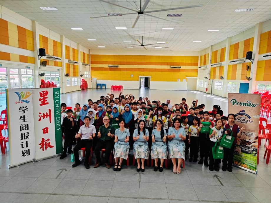 (古城第5版主文)星洲日报“学生阅报计划”,中国公学及圣母小学与学生们近距离互动交流