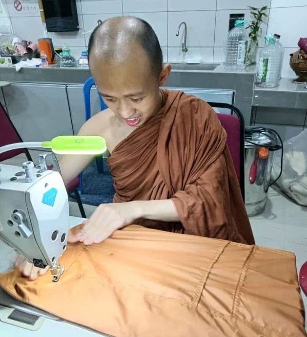 (古城第七版主文)Kathina袈裟供养佳年华盛会