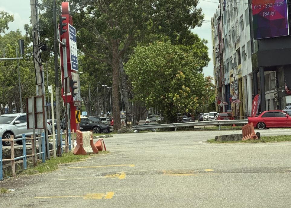 (古城第三版主文)玛琳交通再调整·柏卡2路和慕尼2路旧路封新路开