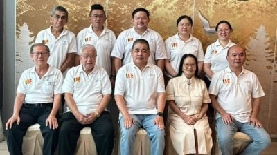 卫塞节花车游行摄影展 明起展出200作品