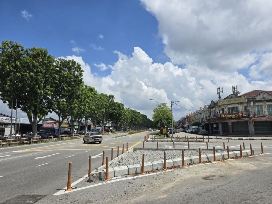 （古城第六版主文）工程局10万在5区9路口设永久安全岛保安全