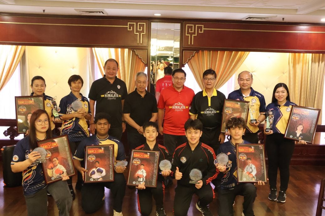 (古城第六版主文)甲州跆拳道公会(MGTF MELAKA)举办庆祝韩国亚洲跆拳道锦标赛及巴塞罗那BARCELONA世界跆拳道ITF锦标赛感谢午餐