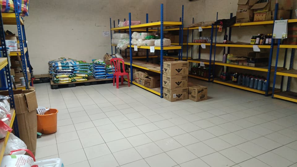 (古城第六版主文)鲁容流浪者收容中心仍缺25张床架和床褥