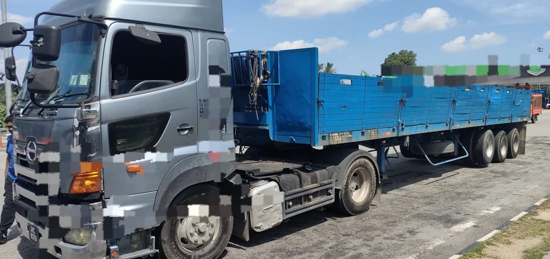 (古城第四版主文)陆路交通局展开监测与安全稽查执法行动提升道路安全水平