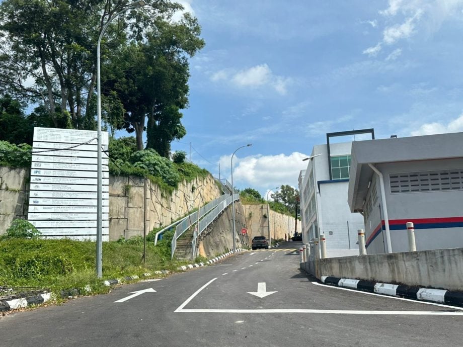 （古城）慕查法沙理科中学外道路交通拥挤 工程局将增一车道