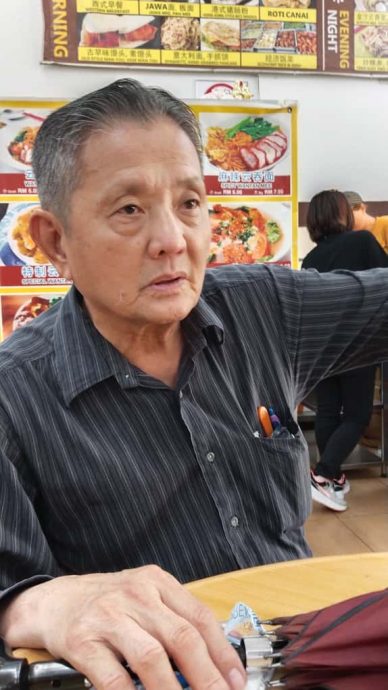 佳乡岭商业中心闸杆停车启用 商家:生意额跌半