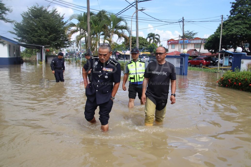 （大北马）吉北两县水灾：笼呀河水倒灌民宅，华妇理发师被逼关店已三天