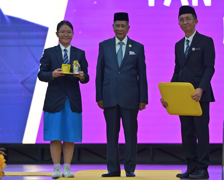 (大北马)吉华华中颁奖日,州政府拨10万提升礼堂设施