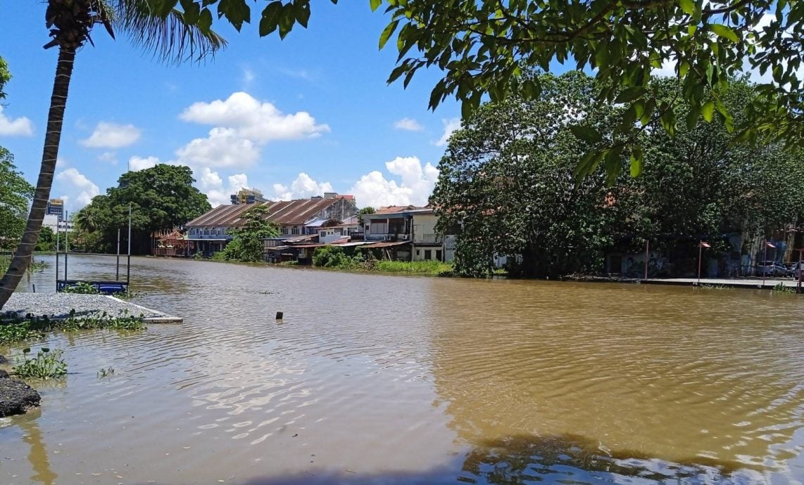 （大北马）大涨潮持续至10日，米都天皇茉居民戒备淹水陷灾情