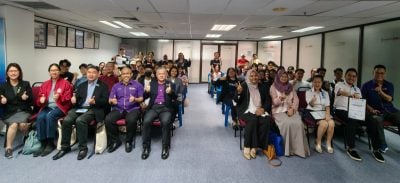 当今校园中出现不良事件 曾家麟:适当惩罚是难免的