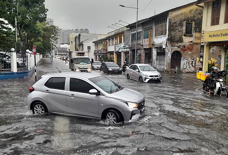 （大北马）槟州鉴定53个水灾热点　设389个临时疏散中心应对季候风来袭