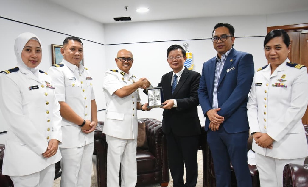 （大北马）槟海事局拜会槟首长提执法策略建议，如五条路发展北部海域执法枢纽