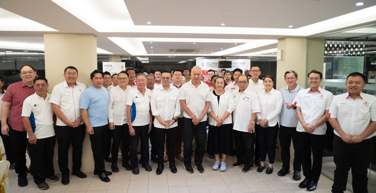 (大北马)沈志强率行动党槟中委与打昔汝莪基层对话。