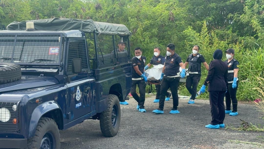 (大北马)身份不明人士被藏塑料袋弃尸