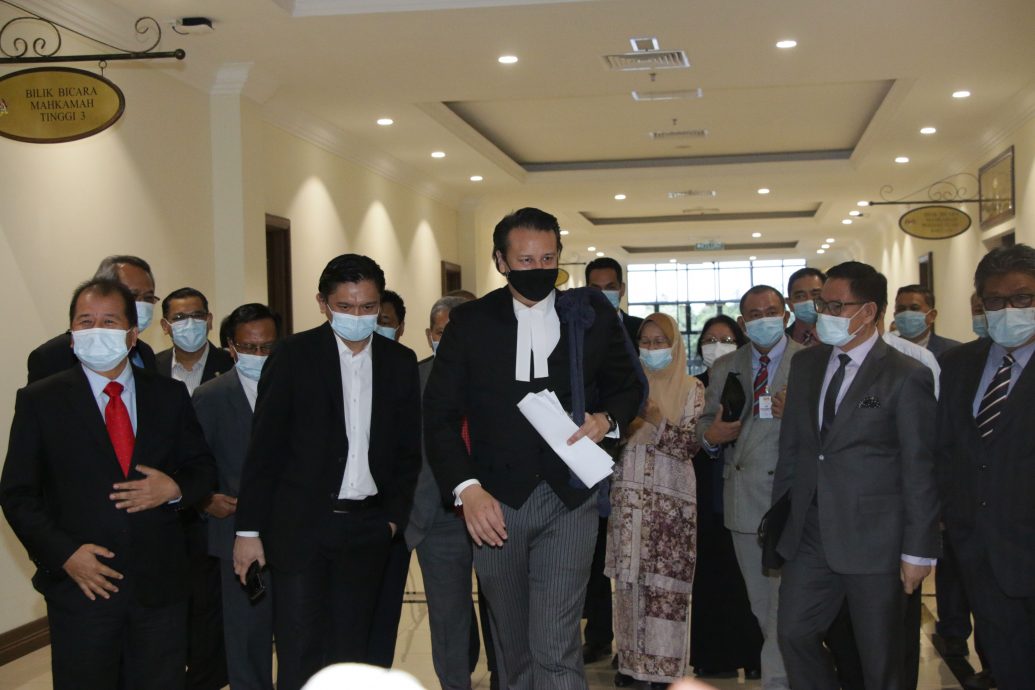 沙巴州政权更替回顾：解散议会到沙盟执政