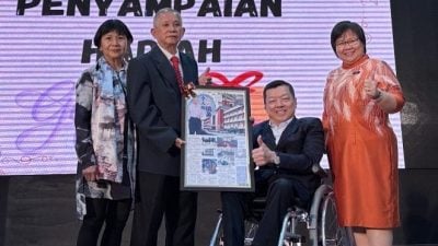 前董事长李天赐荣休 培英华小欢送会 庄严温馨