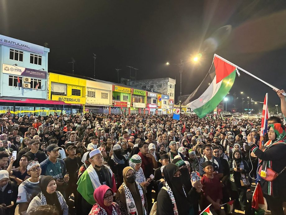 (已签发)全国:逾千人涌上哥打街头集会 抗议以色列拦截“全球坚韧船队”