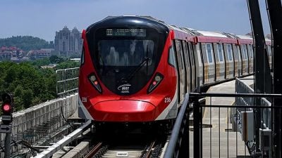 男子闯入轨道 捷运布城线一度延误