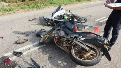 2摩托车相撞   印尼男死本地少年伤