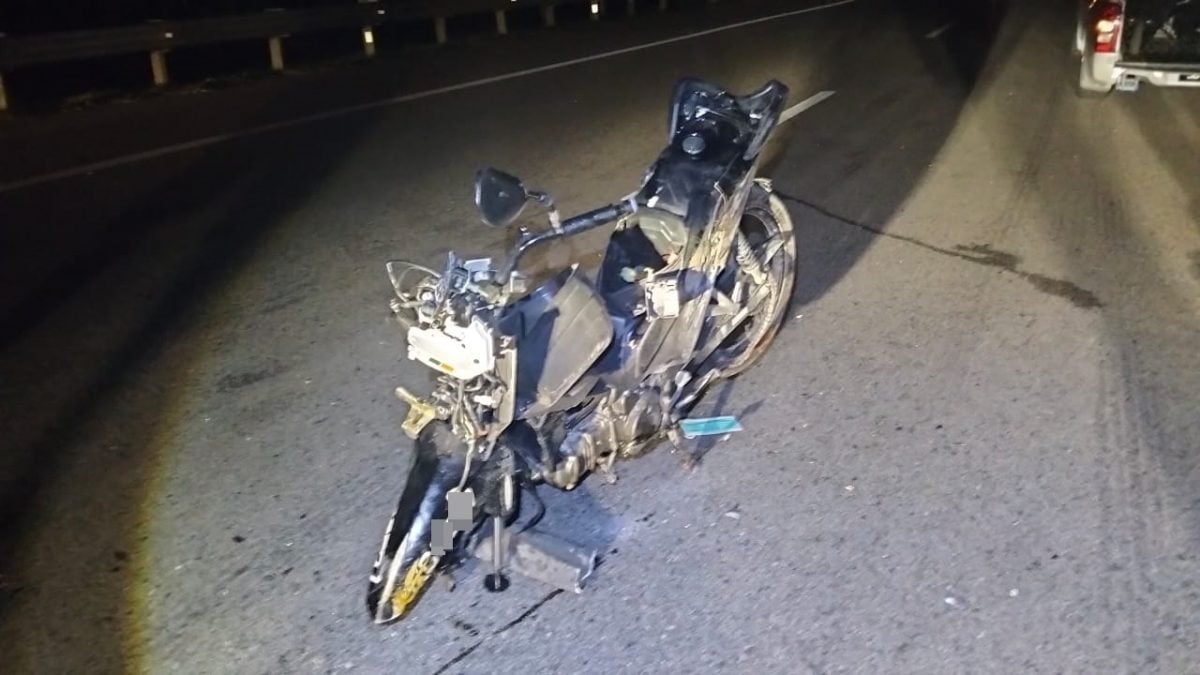 (已签发)柔:3摩托车祸再引3车连环撞 14岁少年后座乘客丧命