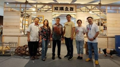 刘镇东：可拍微电影或出文集 留住新村好故事