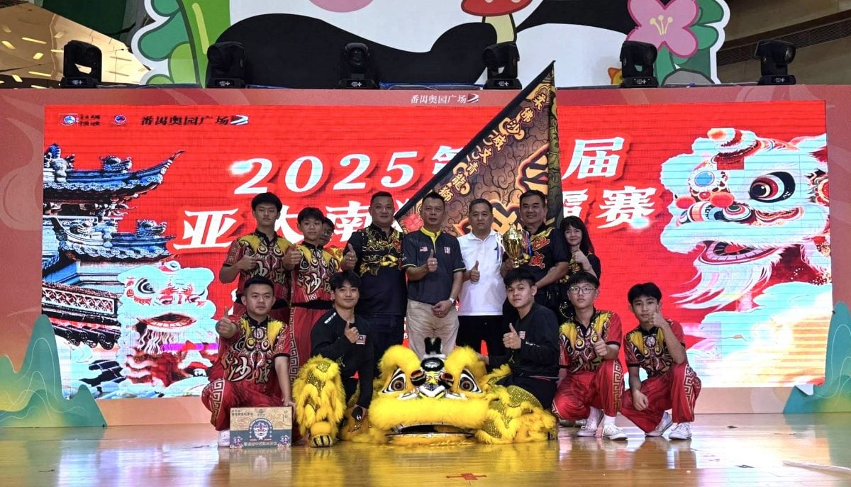 (已签发)柔:柔佛2狮队揽获 亚太国际高桩南狮争霸赛冠亚军