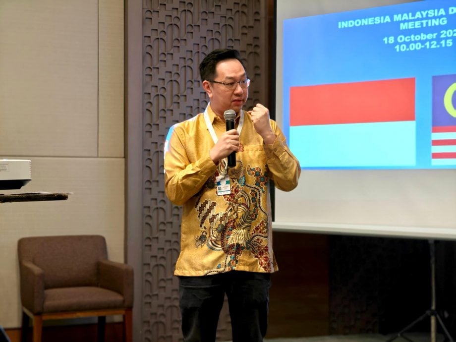 (已签发)柔:潘伟斯率马国际总商会访印尼 深化双边贸易合作