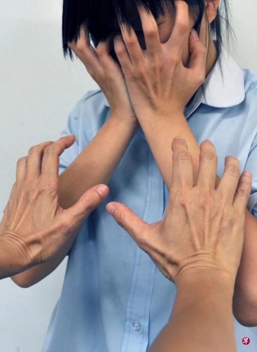 (已签发)柔:狮城二三事:因非礼4少女判监 76岁前教师假释期再伸狼爪