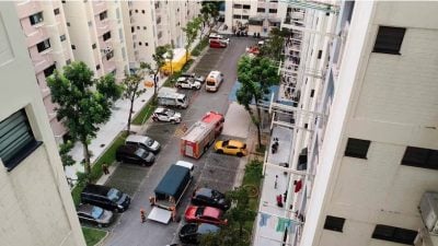 将自己与家人反锁家中 52岁男子违令被捕